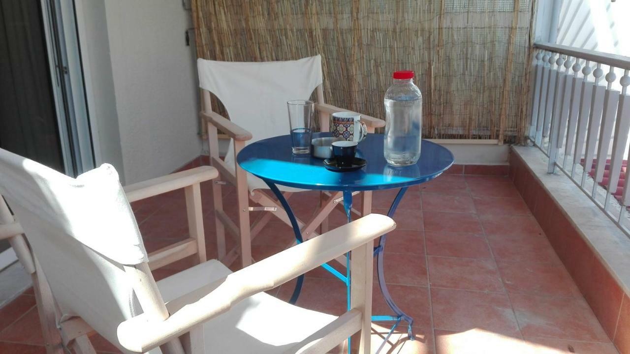 Just 9 Min From Acropolis Apartman Athén Kültér fotó
