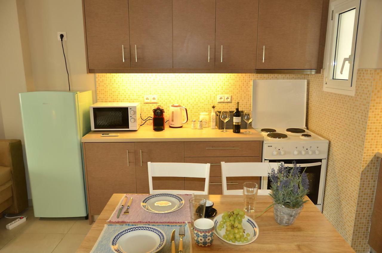 Just 9 Min From Acropolis Apartman Athén Kültér fotó